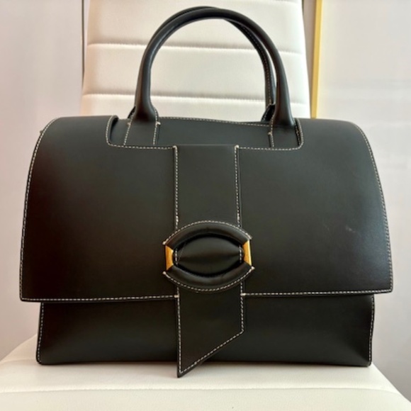 Handbag - Picture 1 of 8